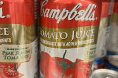 Tomatensaft in Getränkedose